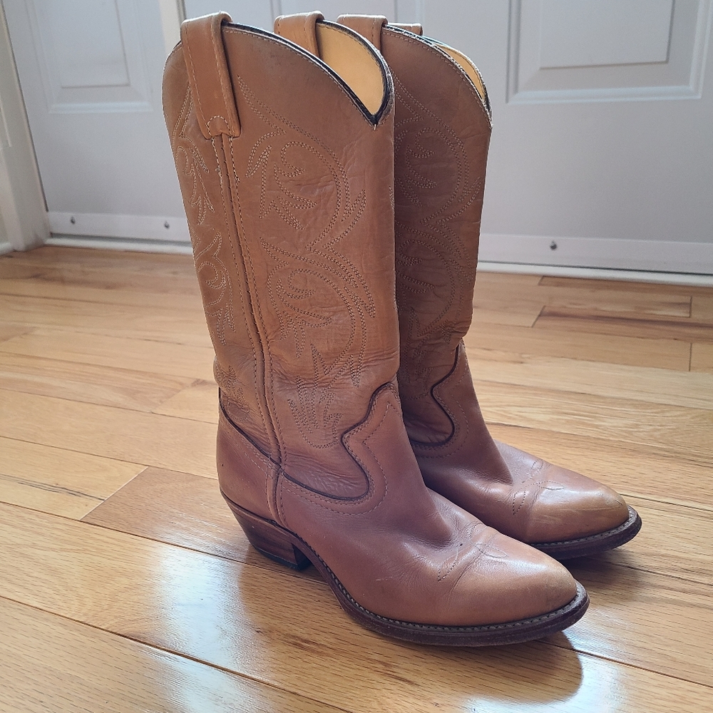 Cowboy Boots, Made in Canada 🇨🇦